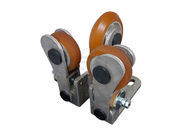 Spring-loaded rolgeleider RFGK 1-A, housing spec. aluminium 2 x rollen ø 75/20 x 25 mm, one side chamfered, 1 x rol ø 100/20 x 25 mm, on both sides conical (voor rail 50 x 50 x 5 mm), kogel bea...