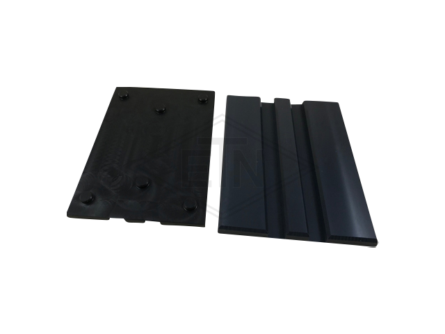 Einlage EL 19 PEE, 180 x 36,5 x 50 mm, für HSML,WSML,HSMLS für Schiene 19 mm, ETN ® -HM-1000-E, spez. Oberflächenwiderstand 10^7 Ohm (DIN IEC 60093) . Die elektrische Leitfähigkeit dieser Bauteile