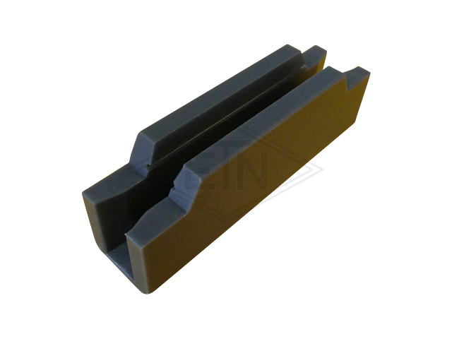 Inzetstuk 10 PE, 120 x 28 x 40 mm, voor rail 10 mm