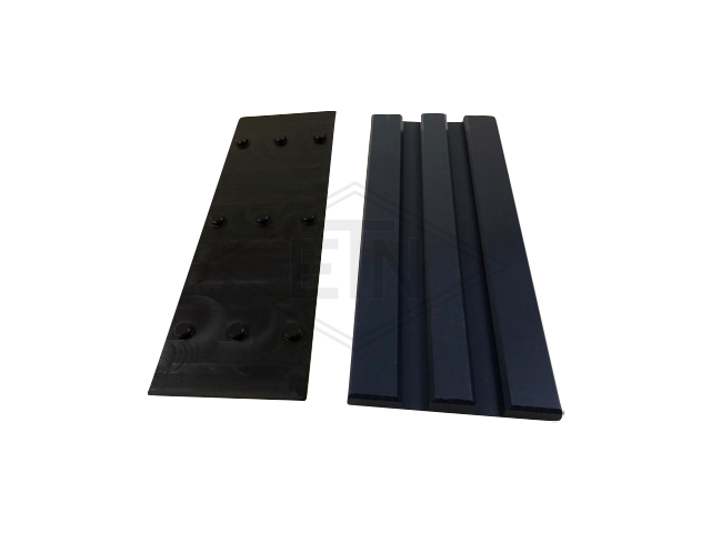 Inzetstuk EEL 28 PEE voor HSMEL + WSMEL, 300 x 36,5 x 38 mm, voor rail 28 mm, ETN ® -HM-1000-E, surface resistivity 10^7 W (DIN IEC 60093) . De friction van moving parts may cause big differences van